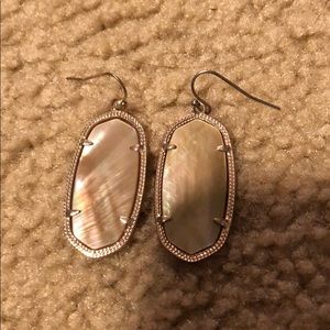 Kendra Scott Elle Earrings